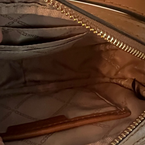 Michael Kors Camera belt bag crossbody - Picture 9 of 14